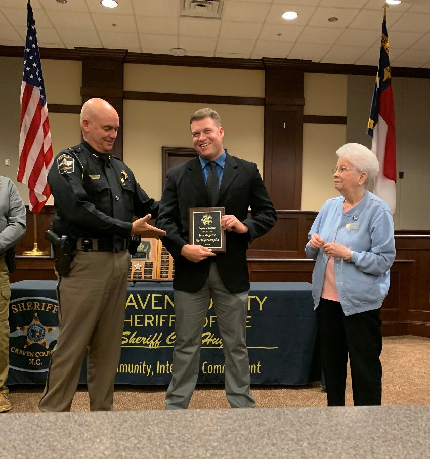 Sheriff Chip Hughes, Investigator Kortlyn Templin, and Civitan Helen Shine